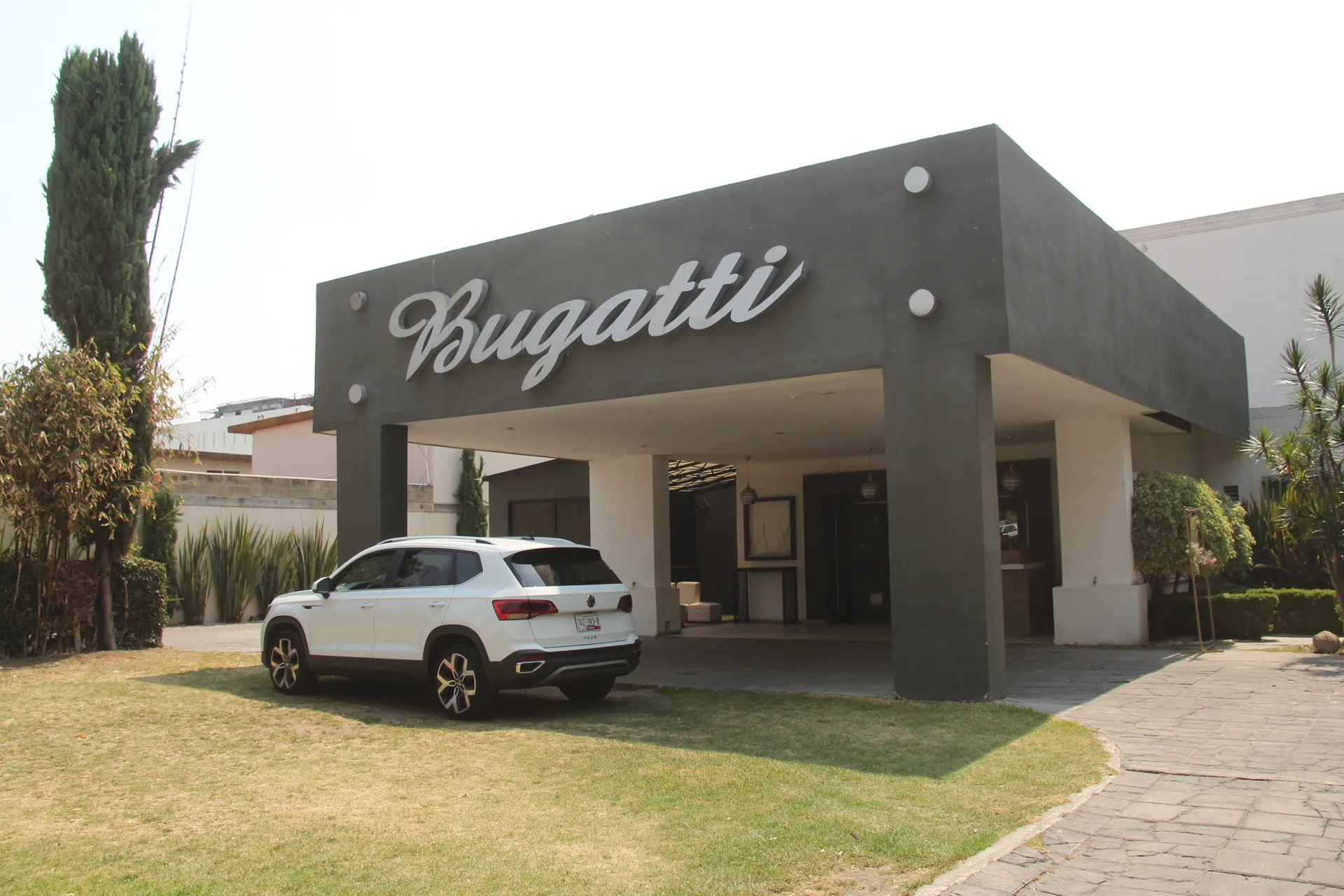 Image gallery image