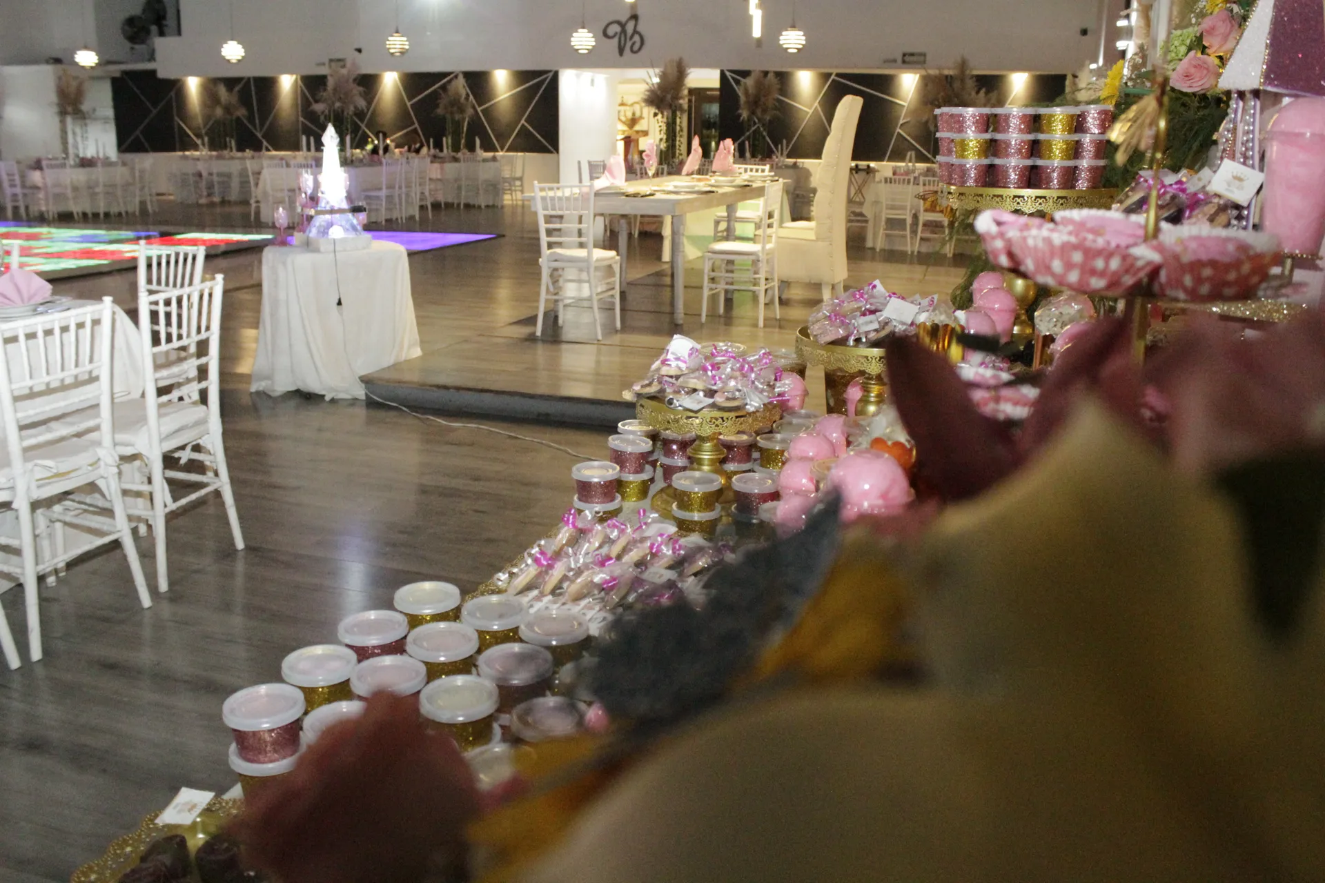 Image gallery image